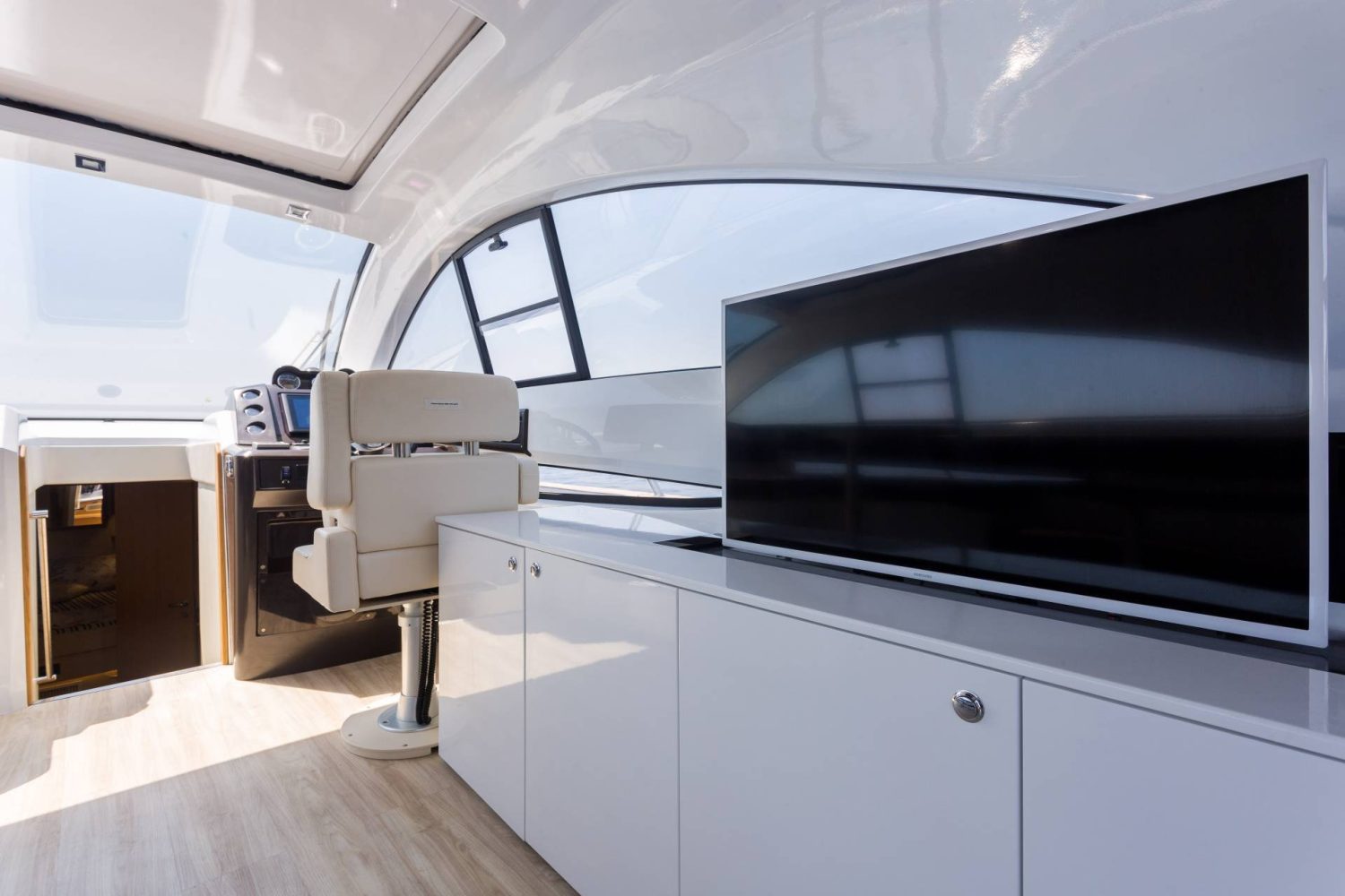 Pearl Sea 56 Premium + 19