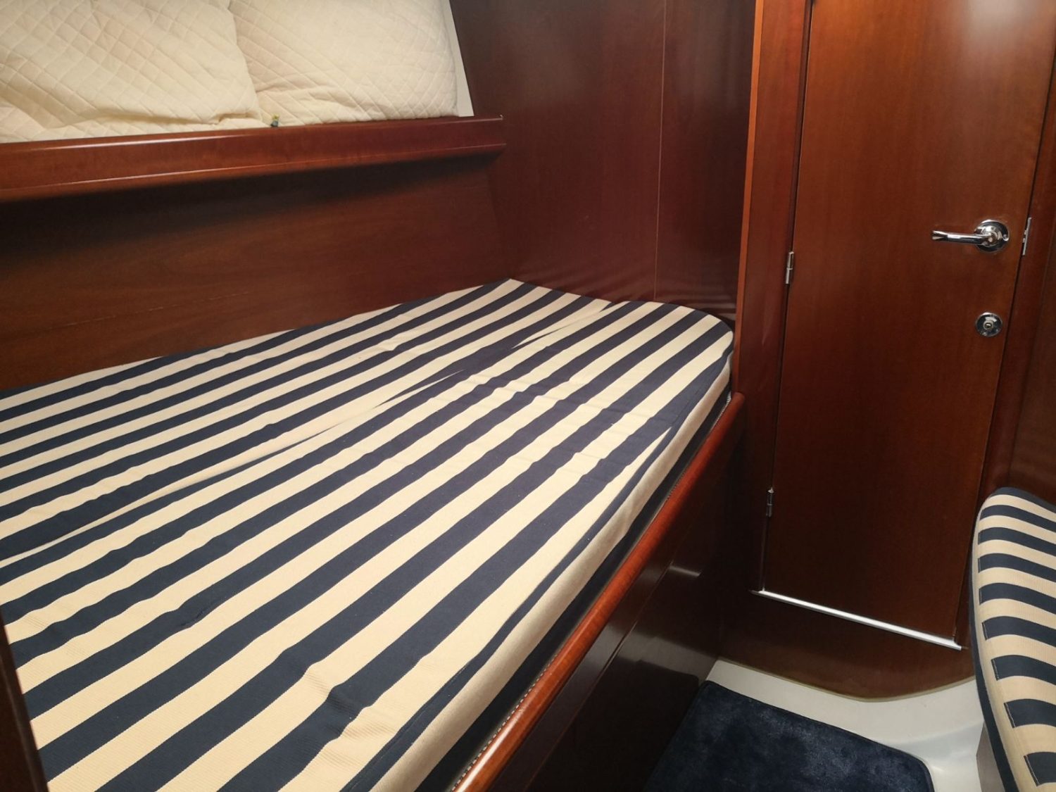 Oceanis 393 Andromeda 12