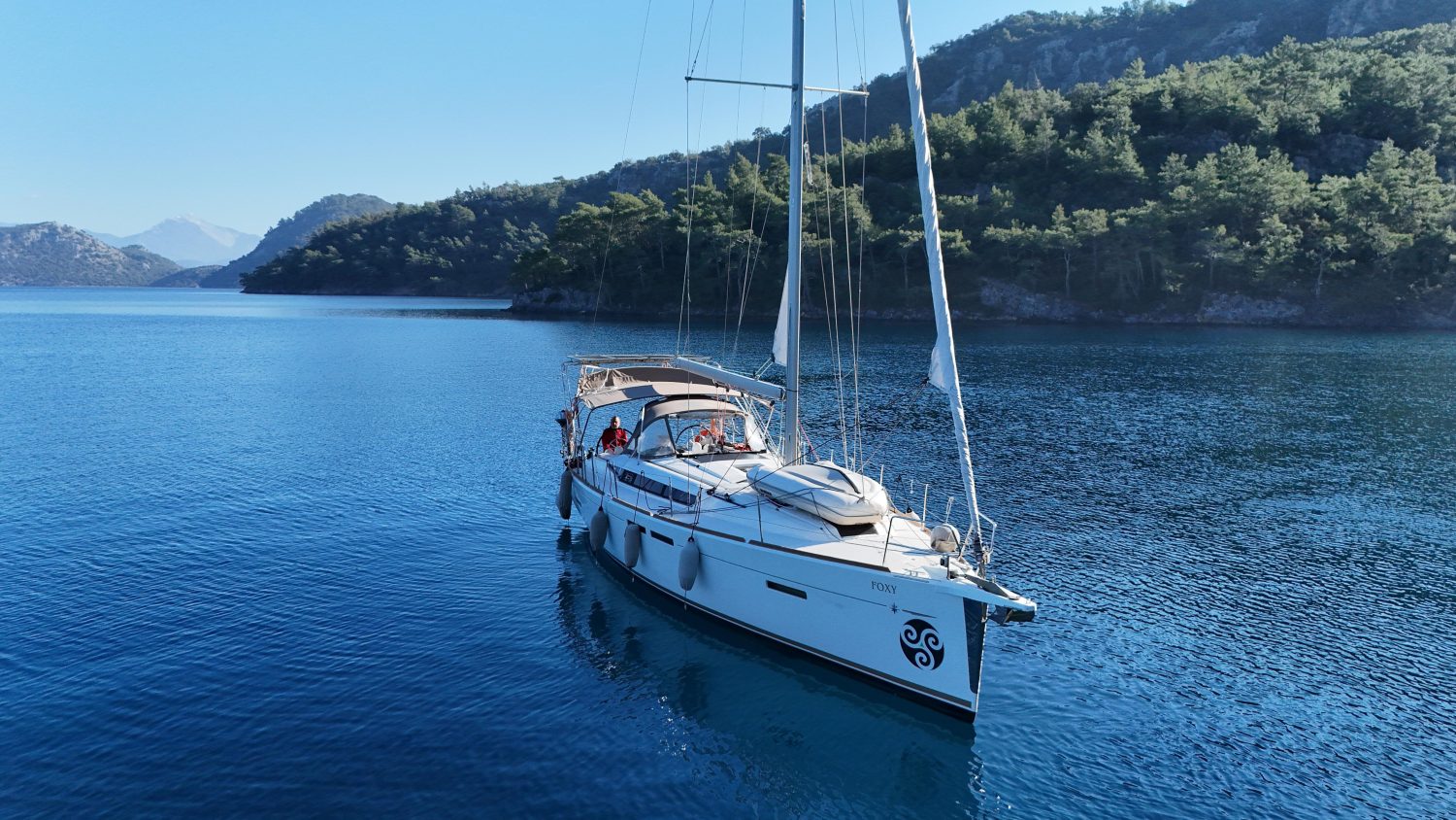 Sun Odyssey 419 Foxy 3