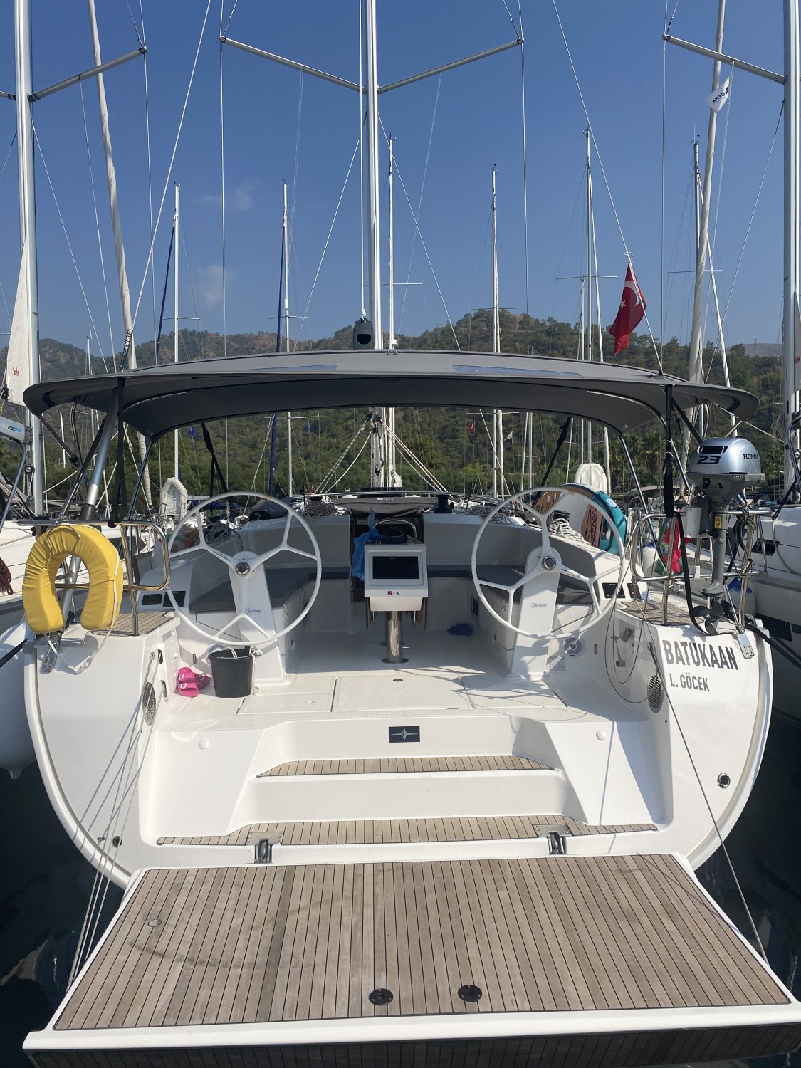Bavaria Cruiser 46 Batukaan 12