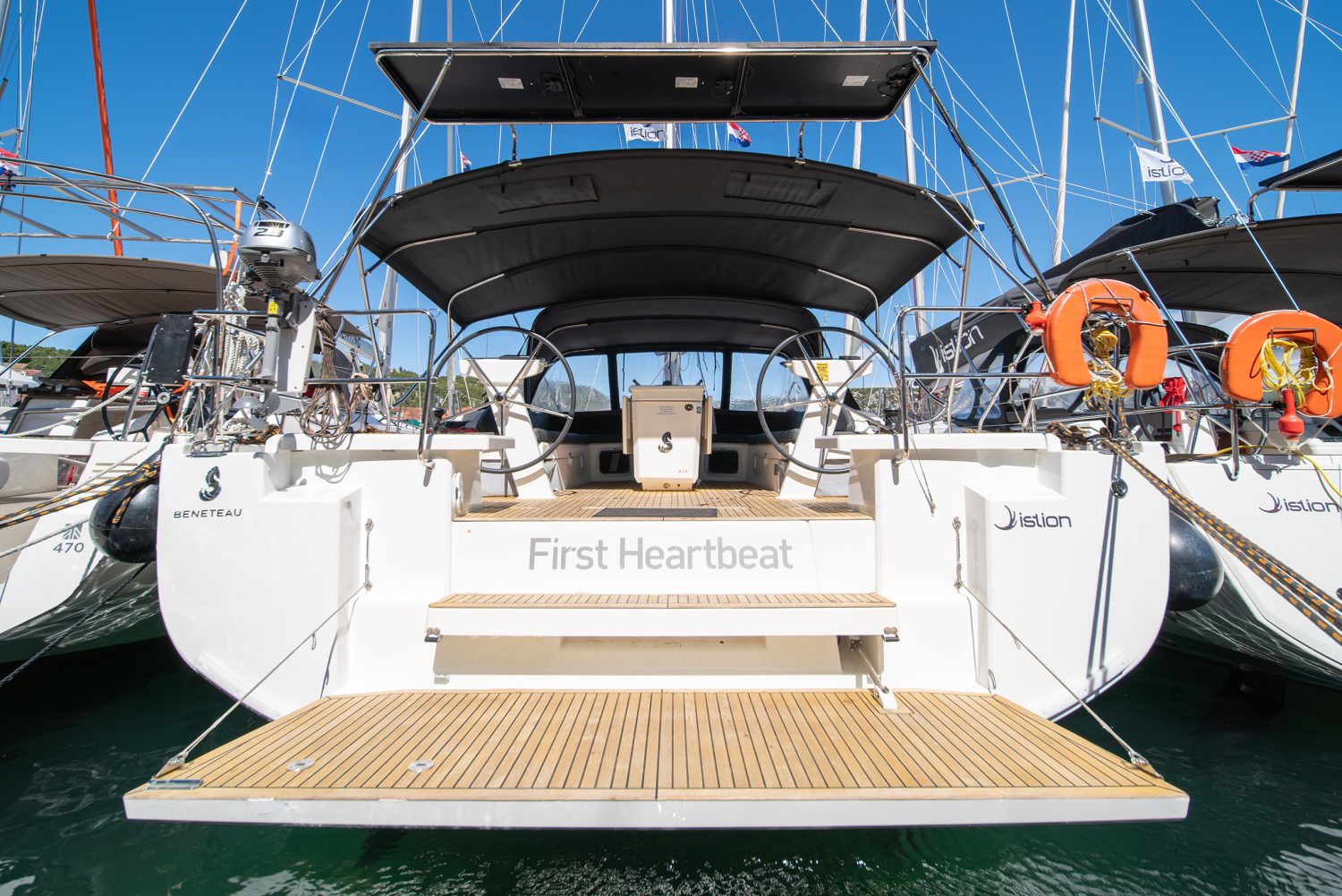 Oceanis 51.1 First Heartbeat 4