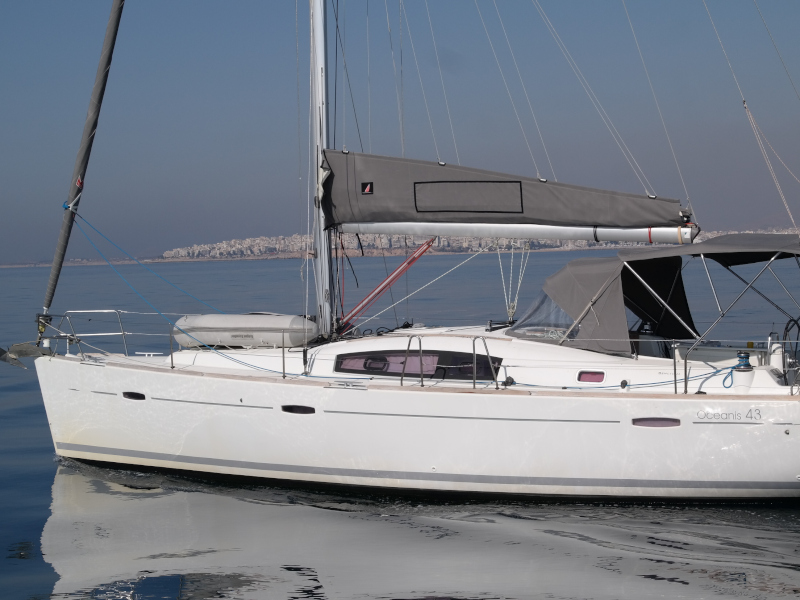 Oceanis 43 SEACRET 3