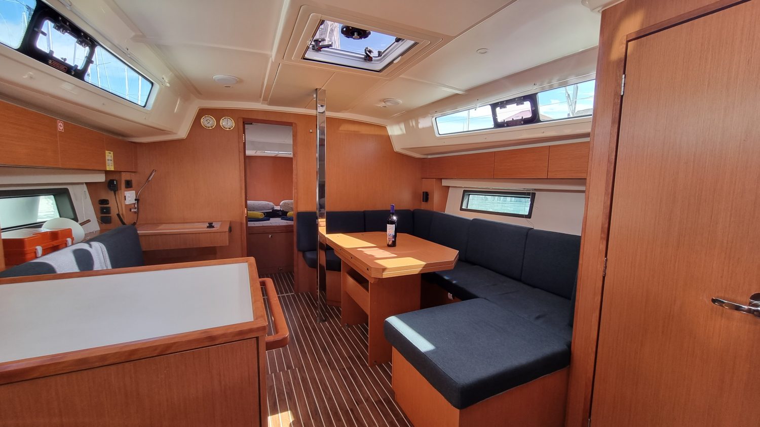 Bavaria C42 Quick Point 13