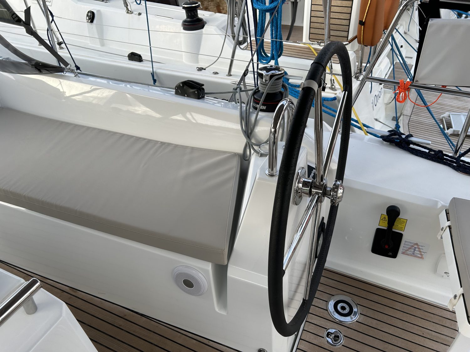 Oceanis 34.1 Sail Altair 1 19