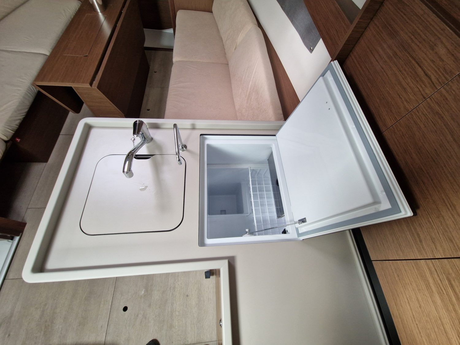 Oceanis 34.1 Navicela 7