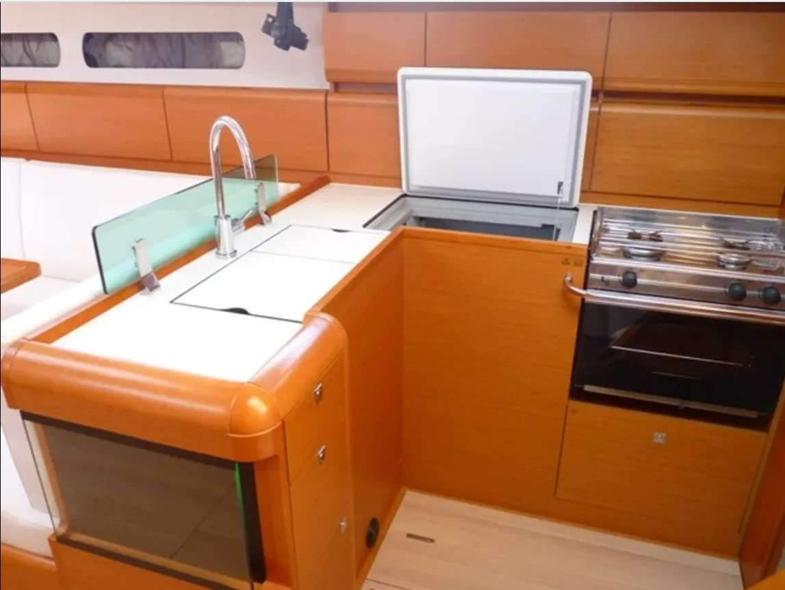 Sun Odyssey 449 Melody 3