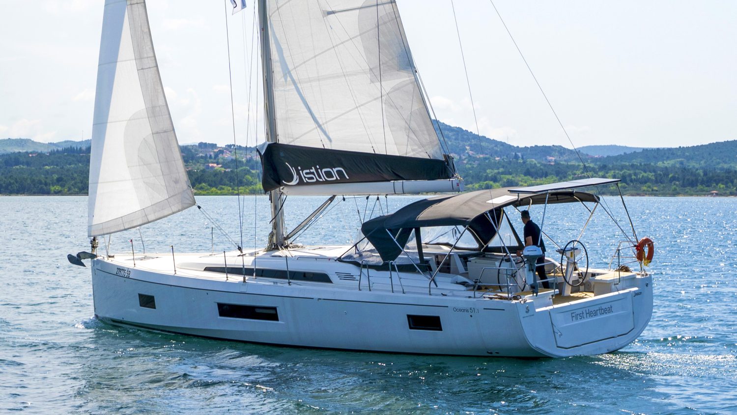 Oceanis 51.1 First Heartbeat 11