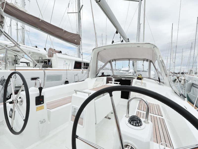 Oceanis 35.1 IDILA 12
