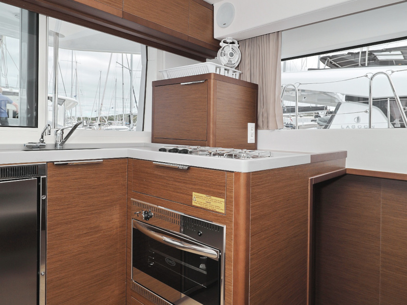 Lagoon 40 LANCELOT 27